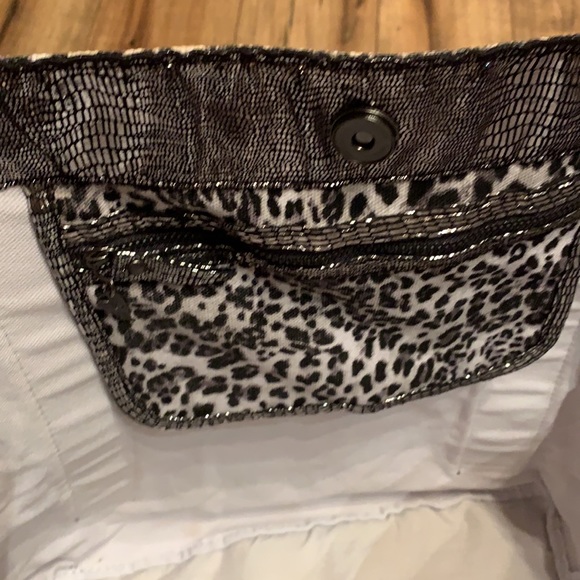 Victoria Secret Leopard print canvas tote - Picture 4 of 10